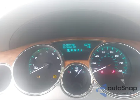 2010 Buick Enclave 1Xl z USA, uszkodzony, nr VIN 5GALRBED9AJ260534